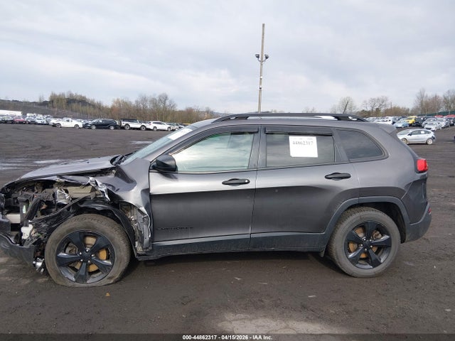 Jeep Cherokee Altitude 4x4