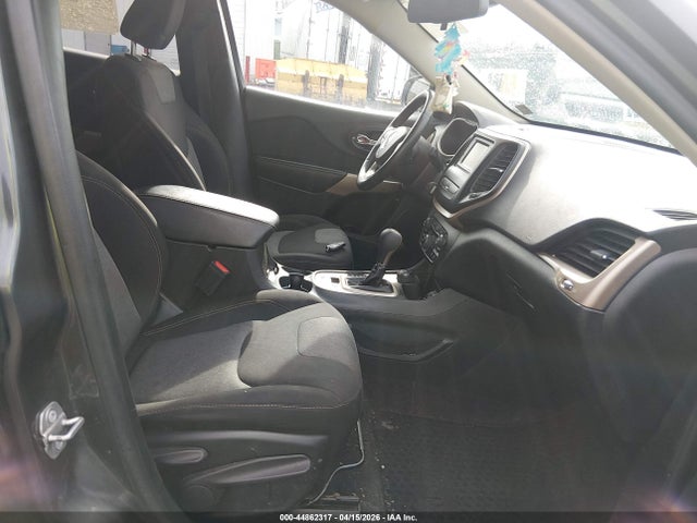 Jeep Cherokee Altitude 4x4