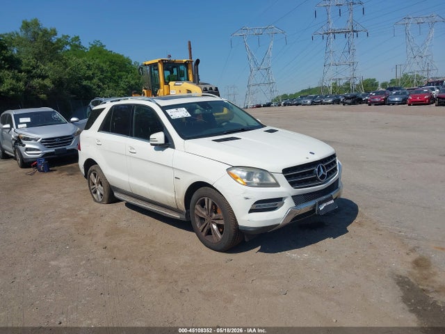 Salvage Mercedes-Benz M-Class Image