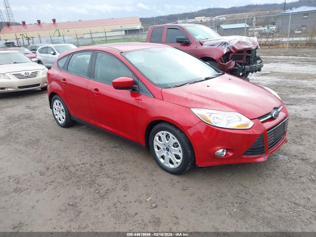 Salvage Ford Focus Image