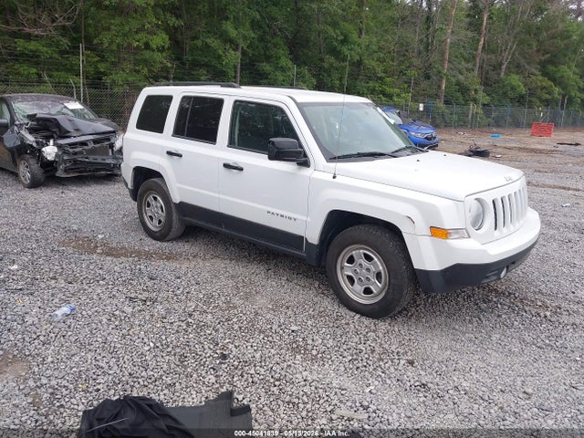 Salvage Jeep Patriot Image