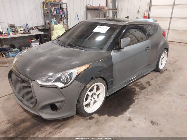Hyundai VELOSTER Turbo