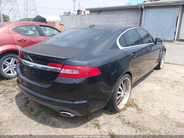 Jaguar XF Luxury