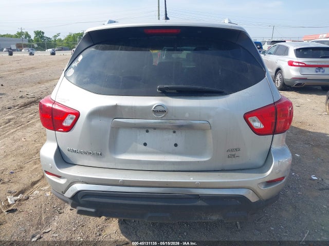 Nissan Pathfinder Sl
