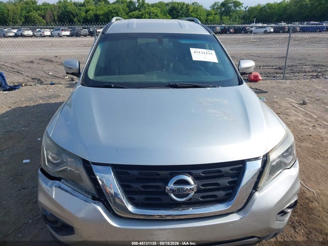 Nissan Pathfinder Sl