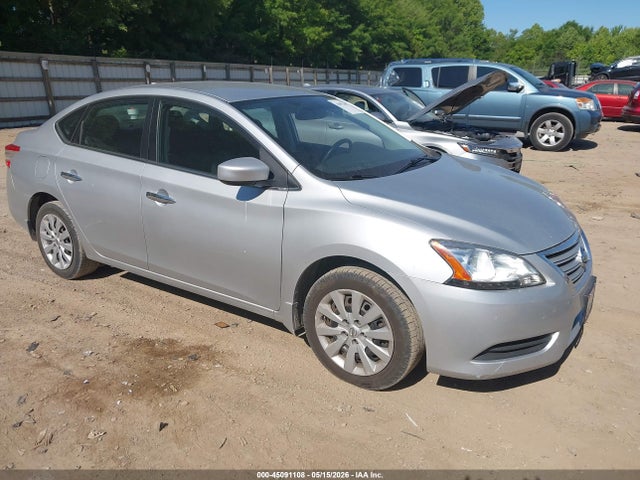 Salvage Nissan Sentra Image