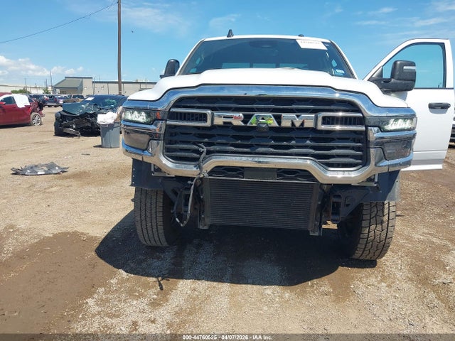 Ram 2500 Tradesman  4x4 6'4 Box