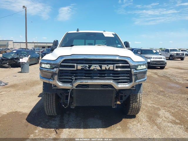 Ram 2500 Tradesman  4x4 6'4 Box