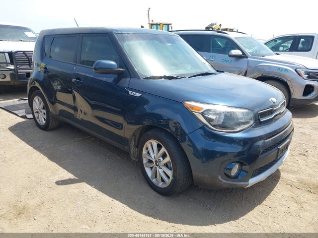 Salvage Kia Soul Image