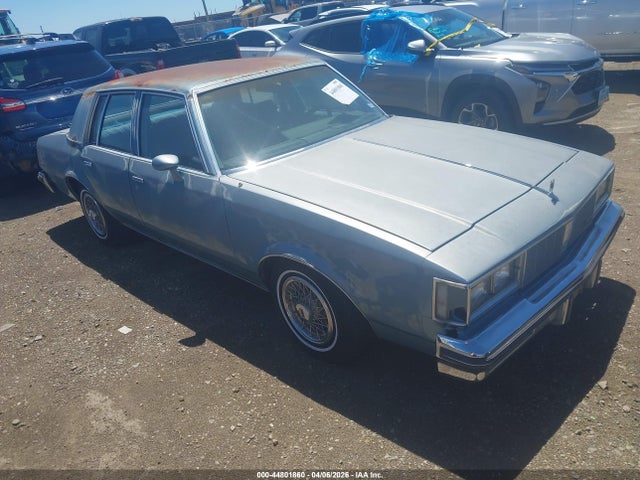 Salvage Oldsmobile Cutlass Supreme Image