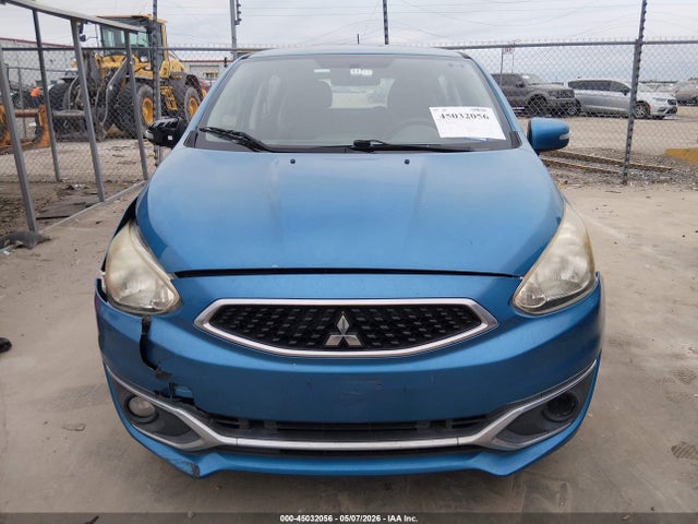 Mitsubishi Mirage Se