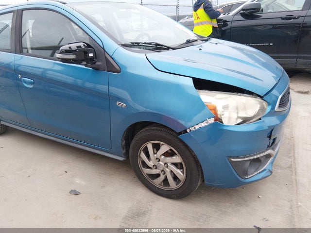 Mitsubishi Mirage Se