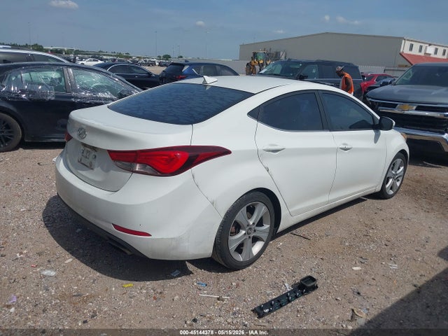 Hyundai ELANTRA Sport