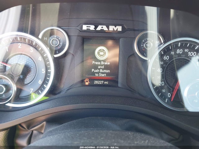 Ram 1500 Tradesman  4x2 6'4 Box