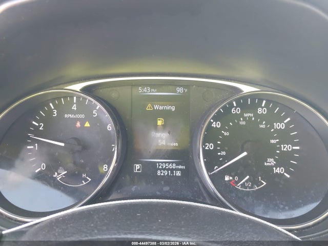 Nissan Rogue S