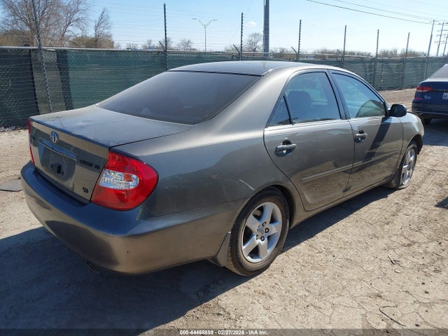 Toyota Camry Se V6