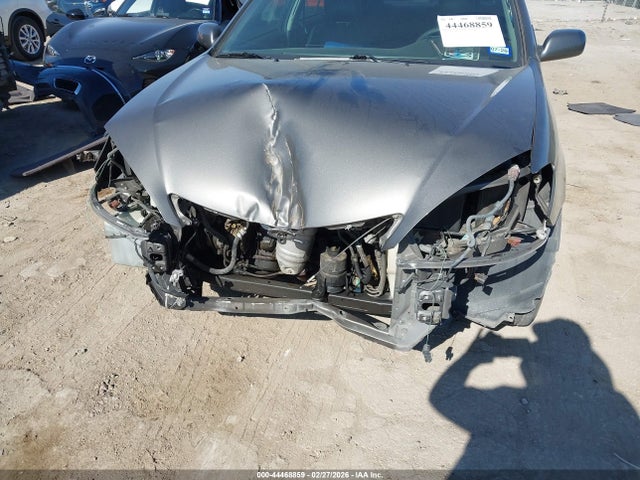 Toyota Camry Se V6