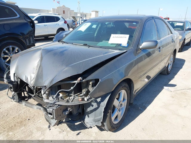 Toyota Camry Se V6