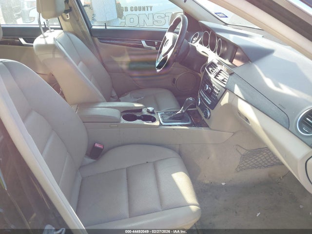Mercedes-Benz C-Class Sport