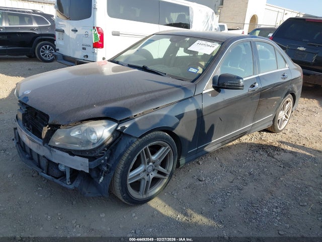Mercedes-Benz C-Class Sport