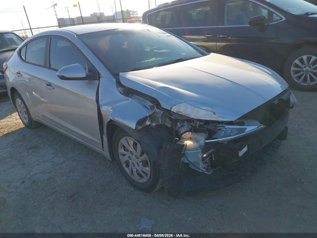 Salvage Hyundai ELANTRA Image
