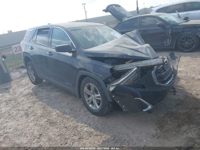 Salvage GMC Terrain Image