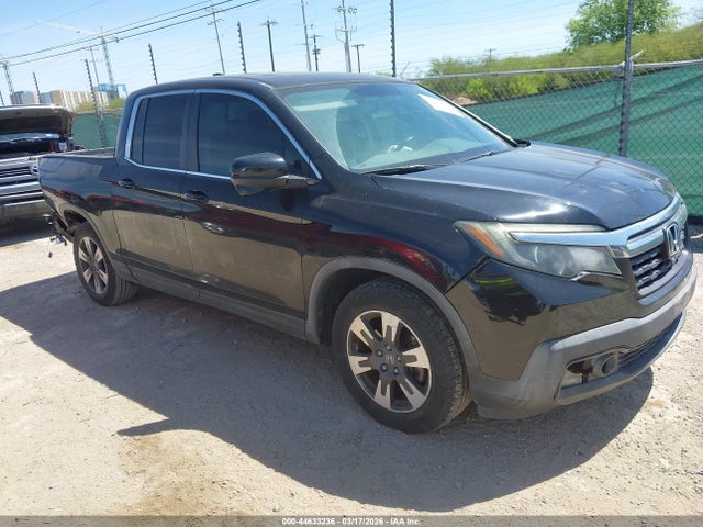 Salvage Honda Ridgeline Image