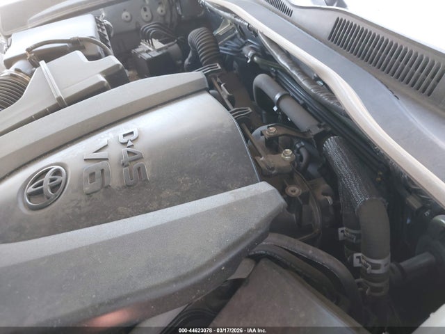 Toyota Tacoma Sr5 V6