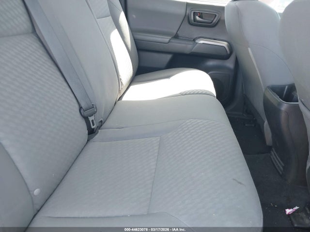 Toyota Tacoma Sr5 V6