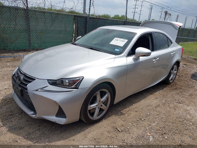 Lexus Is