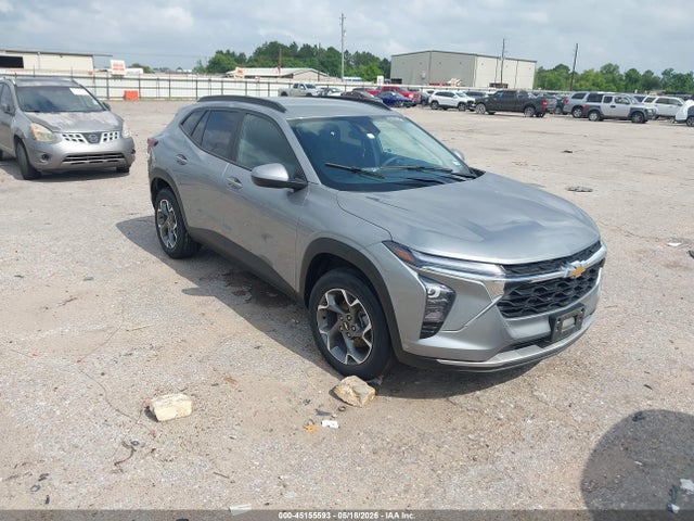 Salvage Chevrolet Trax Image