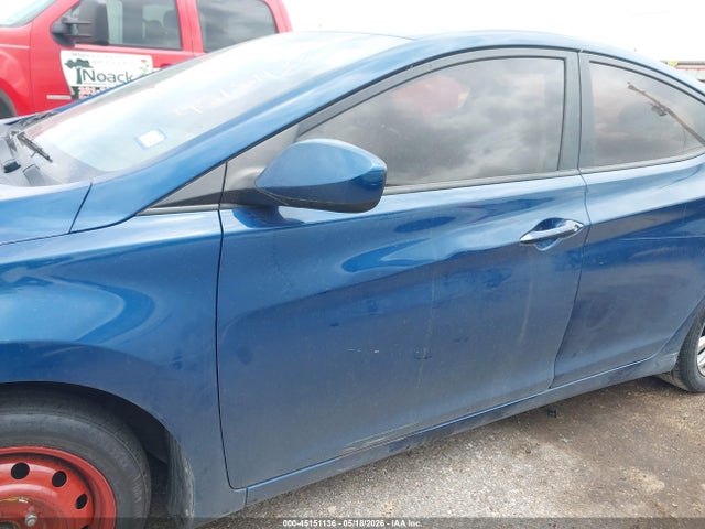 Hyundai ELANTRA Se
