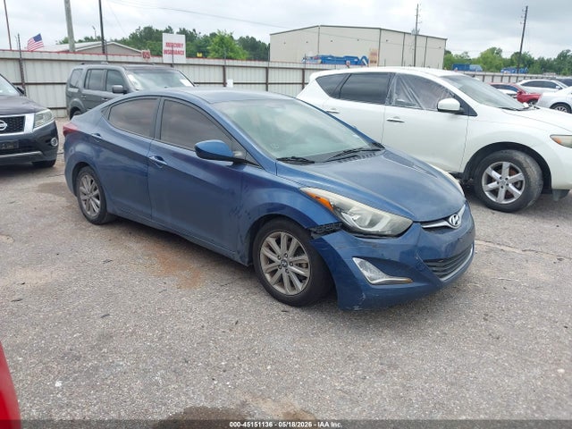 Salvage Hyundai ELANTRA Image