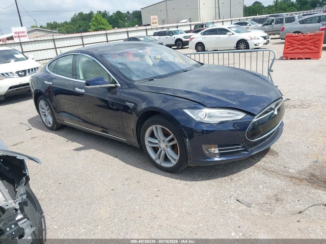Salvage Tesla Model S Image