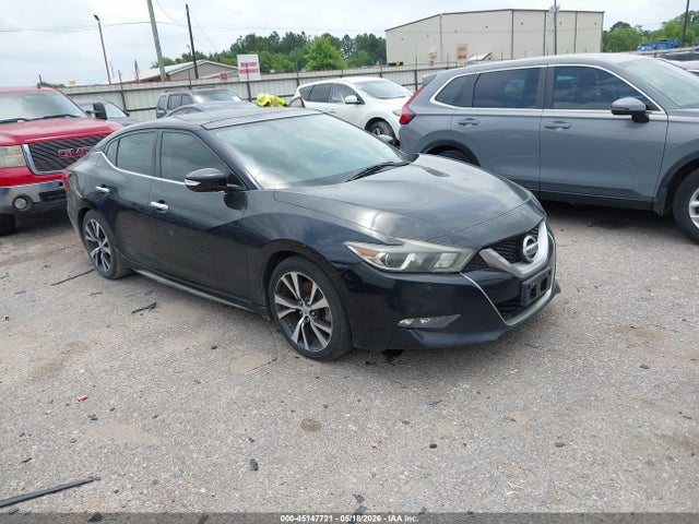Salvage Nissan Maxima Image