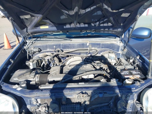 Toyota Sequoia Sr5 V8