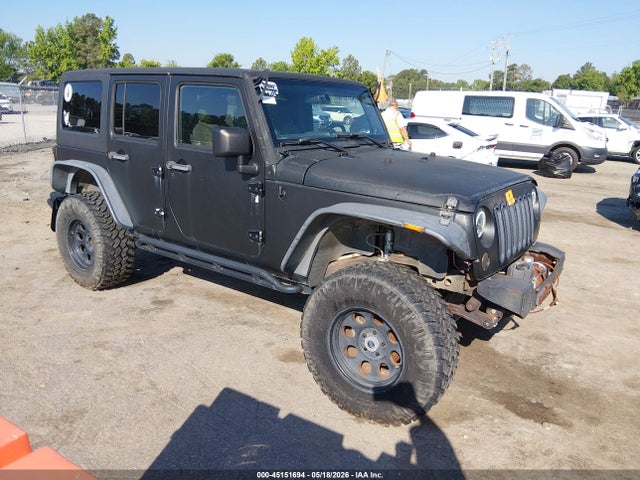 Salvage Jeep Wrangler Image