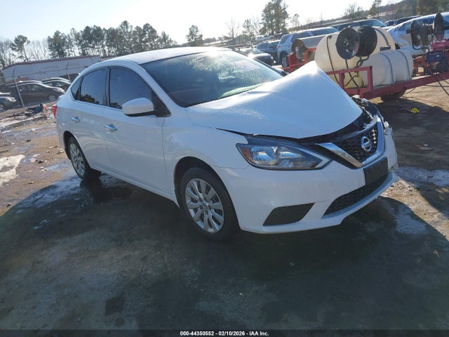Salvage Nissan Sentra Image