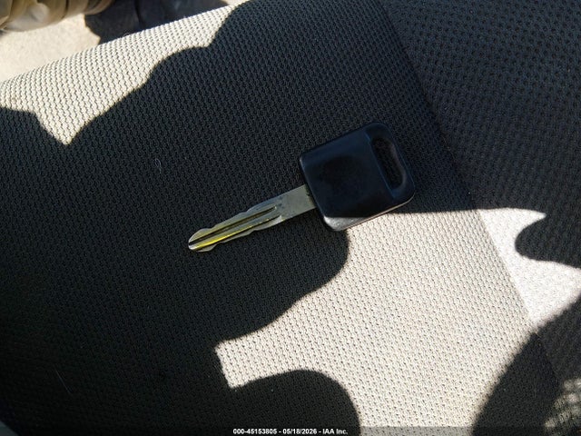 Nissan Frontier Xe