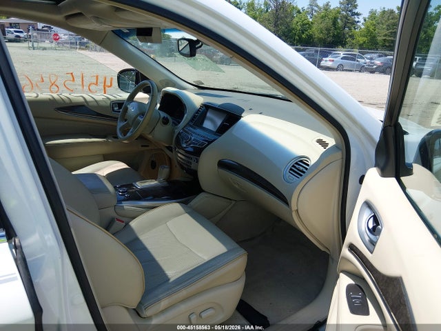 INFINITI Qx
