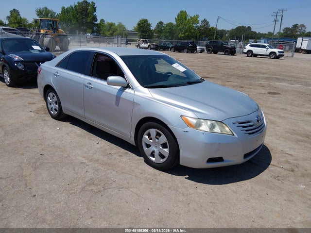 Salvage Toyota Camry Image