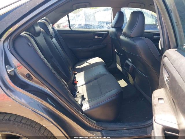 Toyota Camry Se