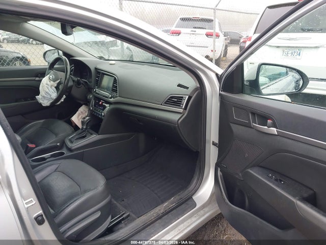 Hyundai ELANTRA Limited