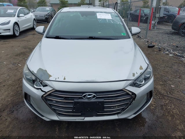 Hyundai ELANTRA Limited