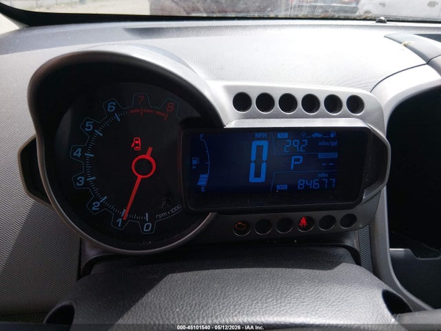 Chevrolet Sonic Lt Auto