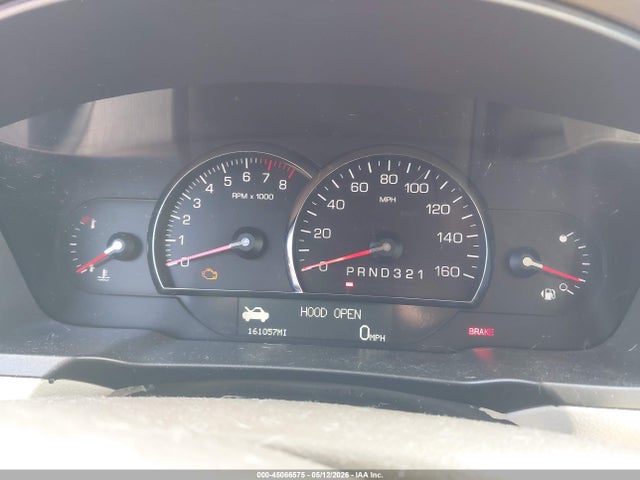 Cadillac DTS Standard