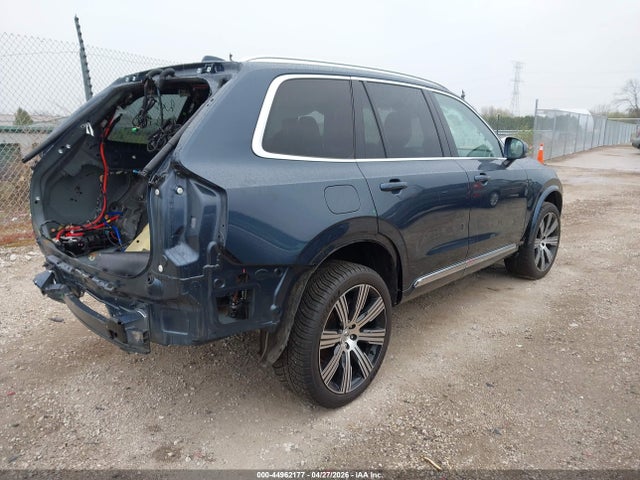 Volvo XC90 B6 Ultimate Bright Theme 6-seater