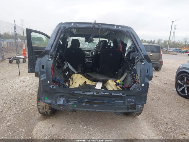 Volvo XC90 B6 Ultimate Bright Theme 6-seater