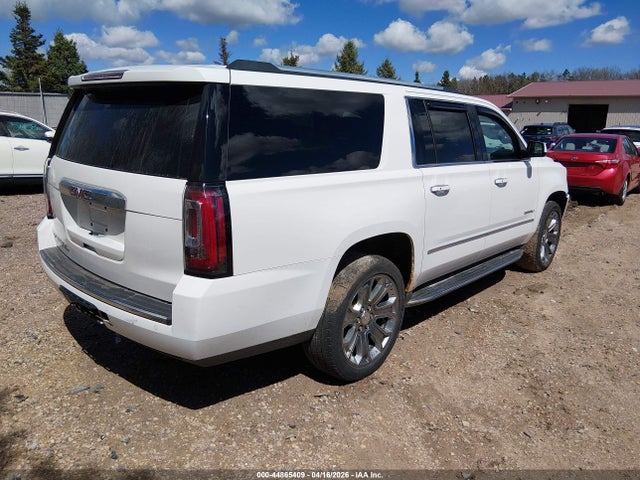 GMC Yukon Denali
