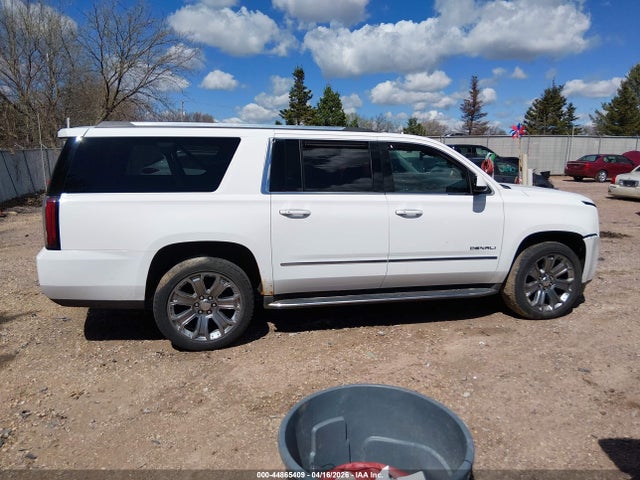 GMC Yukon Denali